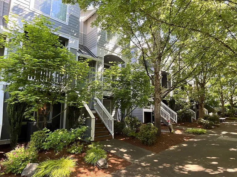 17460 SW November Ct — Photo 3