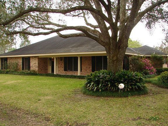 2nd image of 315 Killarney Pl