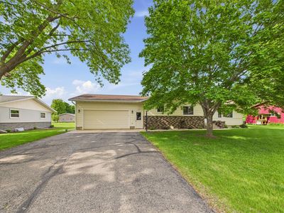 666 Elm St, Paynesville, MN, 56362
