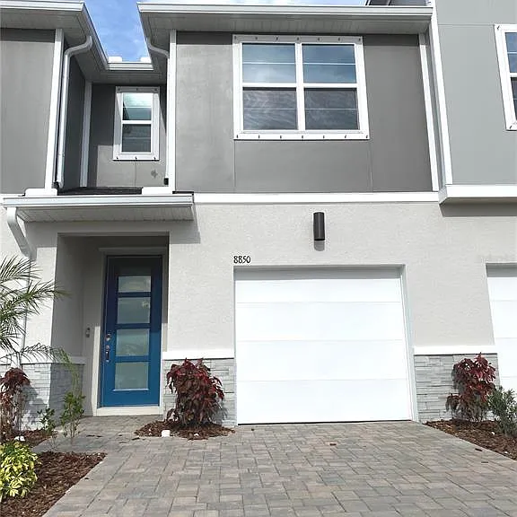 8850 Ginko Run — Photo 1