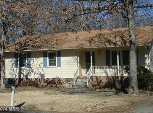 458 Laurel Ave, Fredericksburg, VA 22408