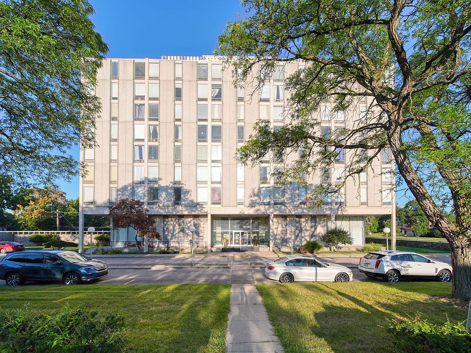 1st image of 715 W Michigan Ave APT 404