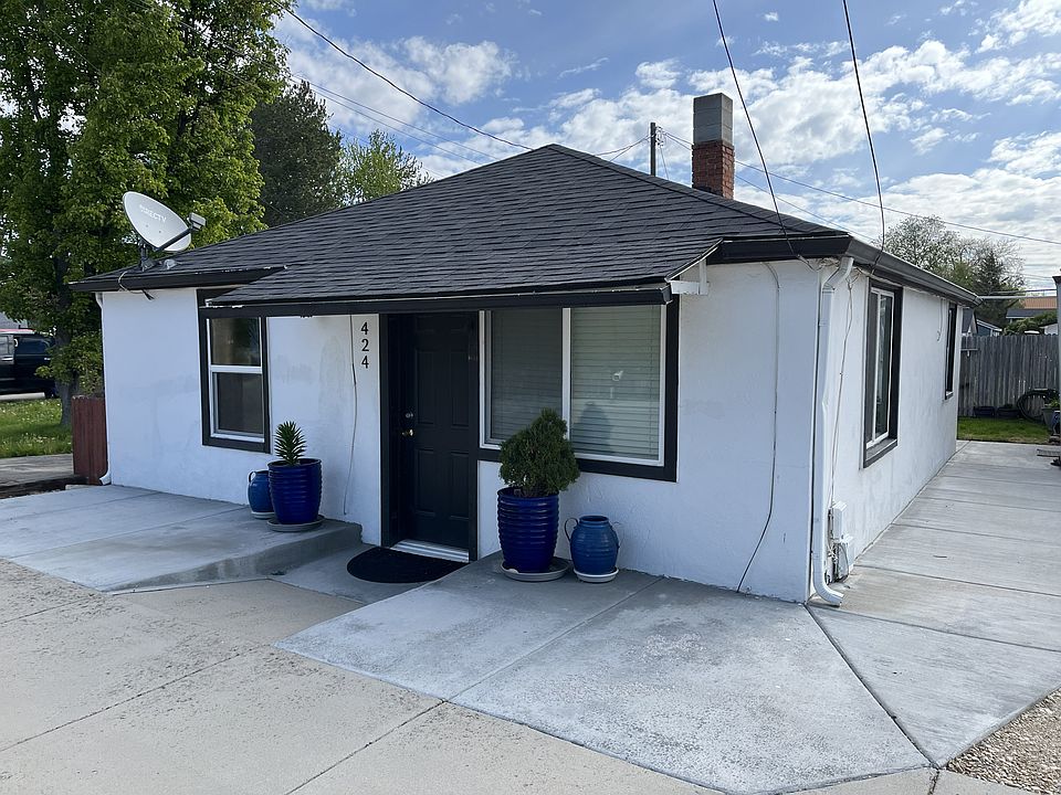 1st image of 424 N Marteeson Ave