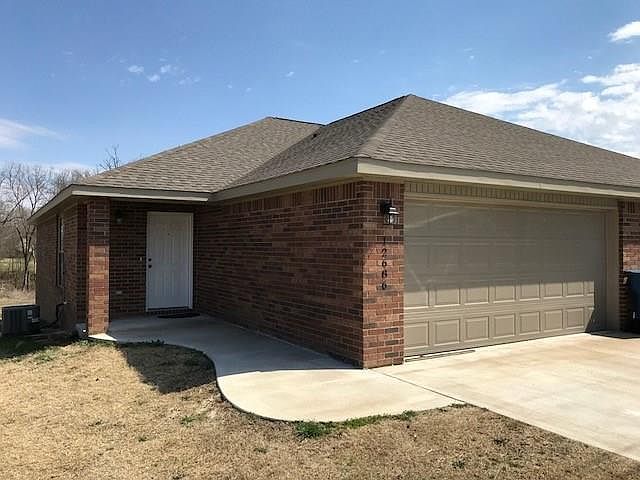 1st image of 12686 Pioneer Ln