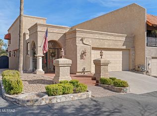 6492 N Green Briar Dr, Tucson, AZ 85718
