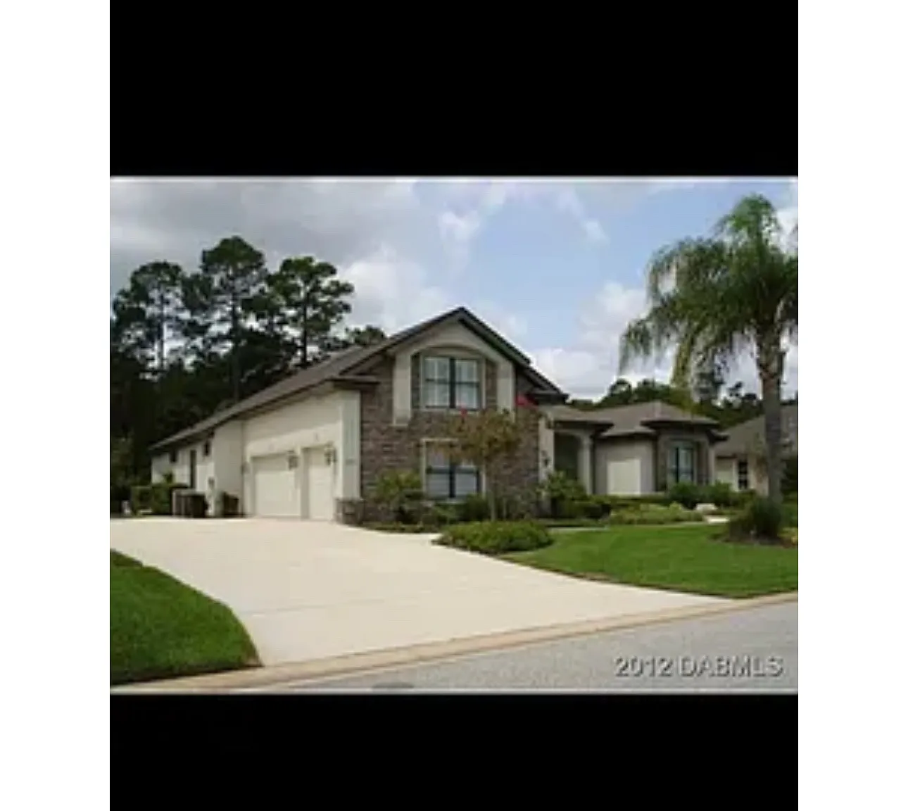 6 bed, 4278 sqft, $3,800 — Photo 1
