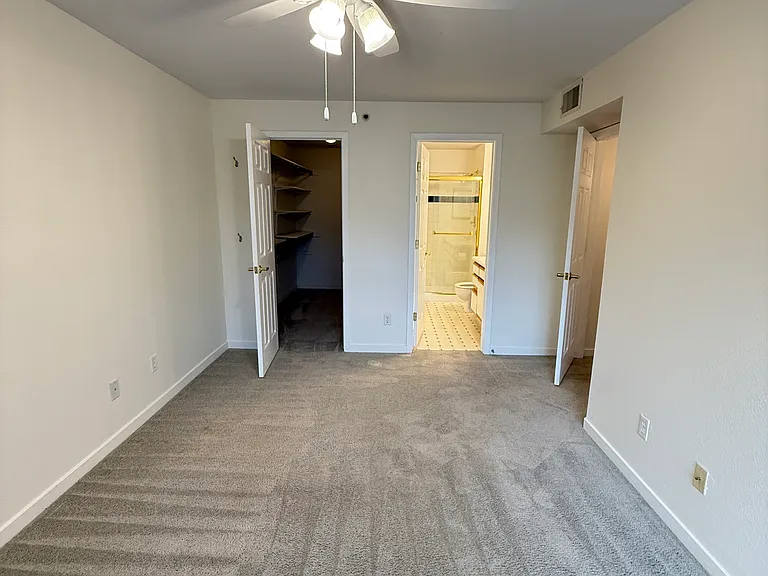 33 S Boulder Cir #301 — Photo 9