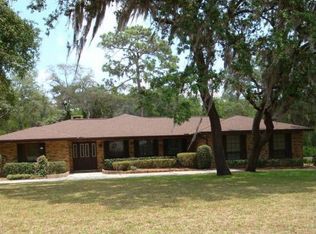 4349 Emmaus Rd, Fruitland Park, FL 34731