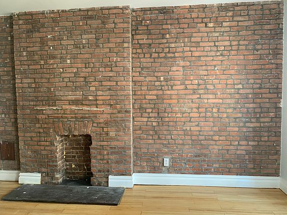 4th image of 156 W 123rd St #3A