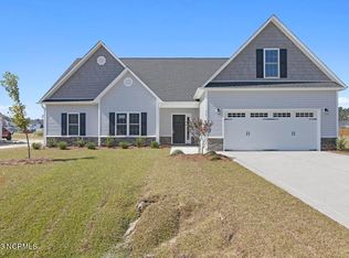 33 N Ardsley Ln, Rocky Point, NC 28457