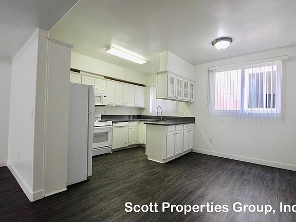 2nd image of 11059 W Olympic Blvd #11059