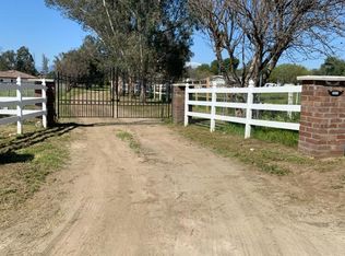 30920 10th St, Nuevo, CA 92567