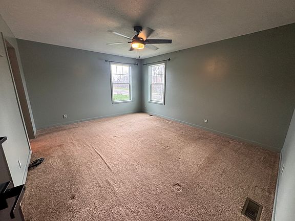 2nd image of 4182 Rochester #469