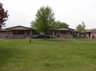 N2171 Holiday Rd, Weyauwega, WI 54983