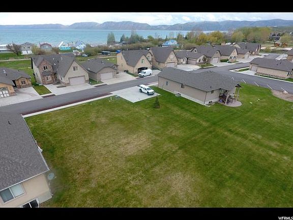 3rd image of 1975 S Lake Cottage Dr