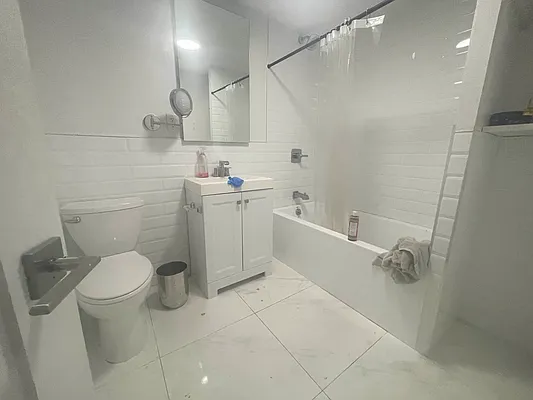 Rented by EXR | media 5