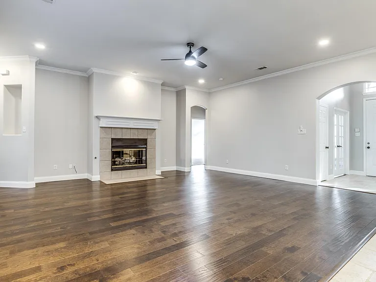 6415 Day Spring Dr — Photo 10