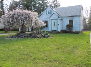 1052 Lander Rd, Highland Heights, OH 44143