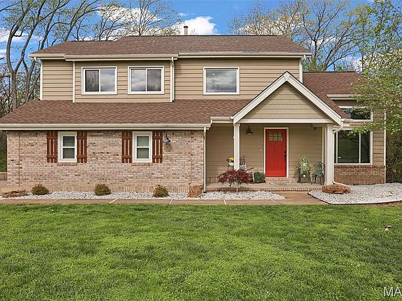 2nd image of 103 Meadow Ln