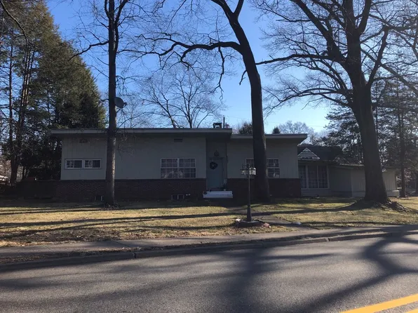 543 Ackerman Ave, Glen Rock, NJ 07452