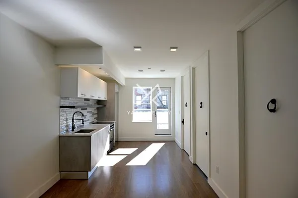 Rented by Yaffa Realty LLC | media 111