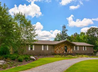 2389 Skylark Dr, Alexander City, AL 35010
