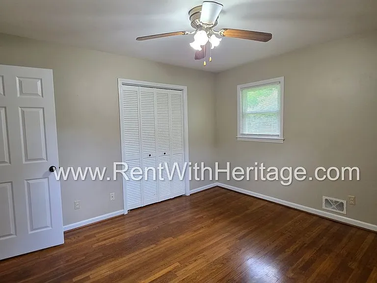 6266 Melrose St — Photo 25