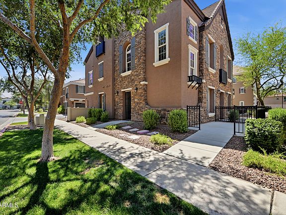 2nd image of 2774 S BALSAM Drive