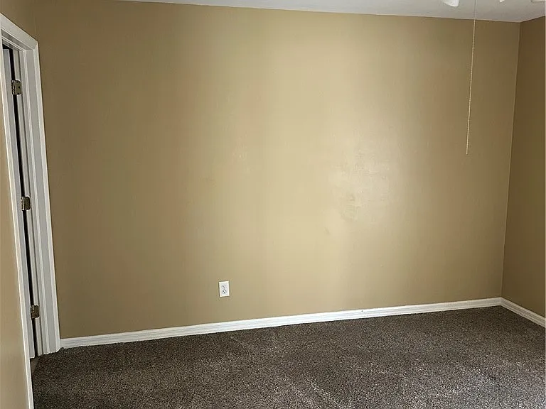 333 Bell Blvd S — Photo 4