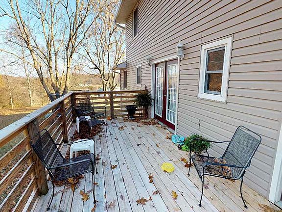 4th image of 1816 Longview Ln