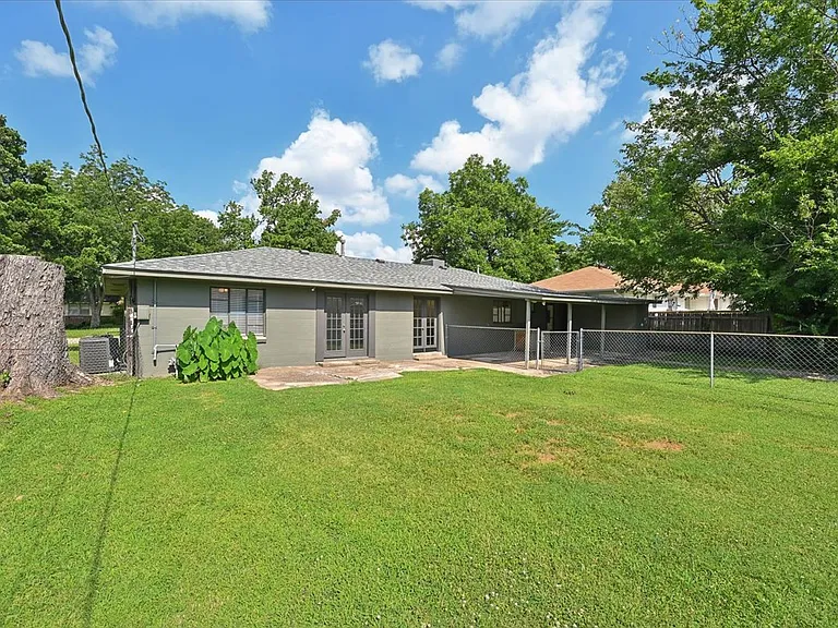 3141 S Toledo Ave — Photo 37