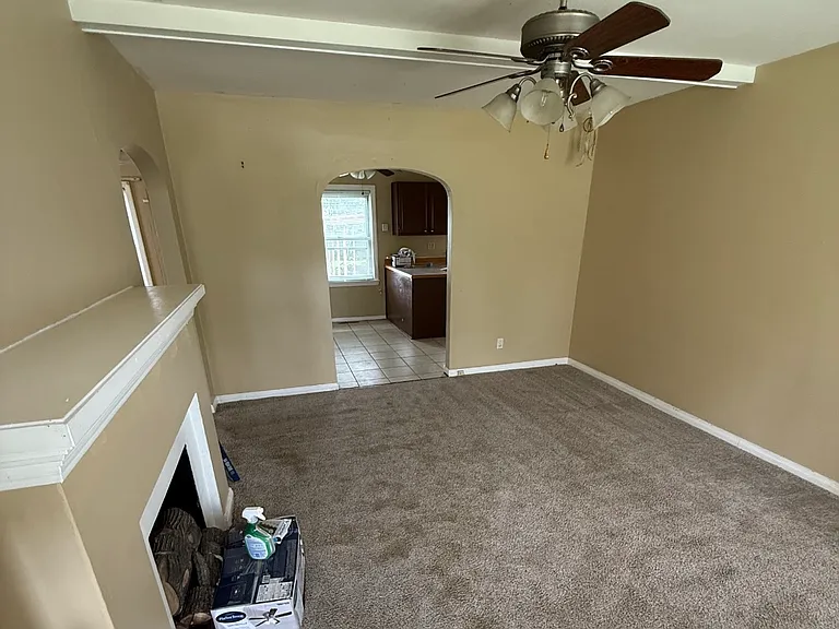 5311 E Elm St — Photo 3