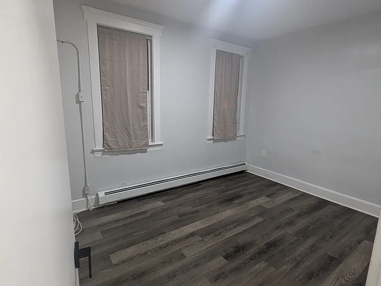 1116 Magnolia Ave #5 — Photo 4