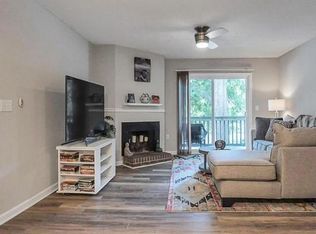 1402 Camp Rd APT 9F, Charleston, SC 29412