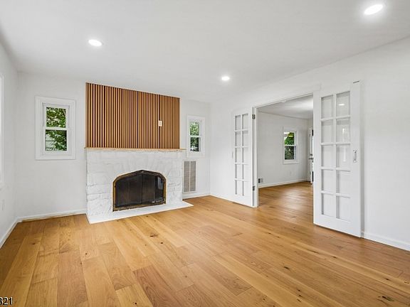 5th image of 6 Norfolk Ave