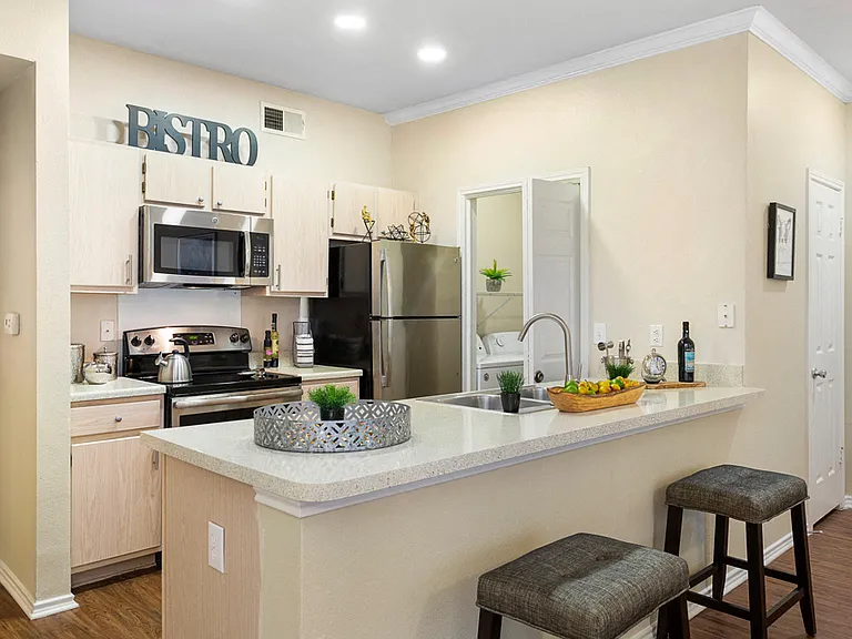 Sonterra Apartment Homes — Photo 94