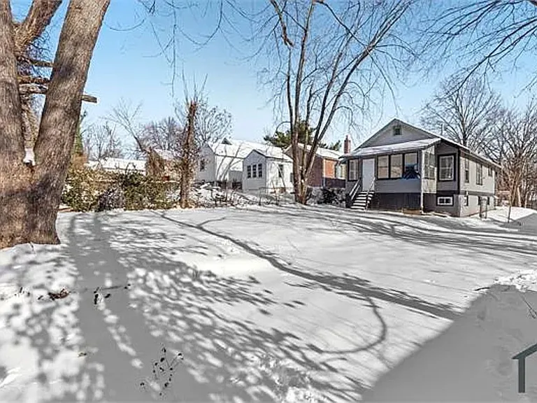 5415 Hamilton Ave — Photo 19