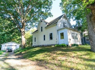 7836 Union Rd, Plymouth, IN 46563