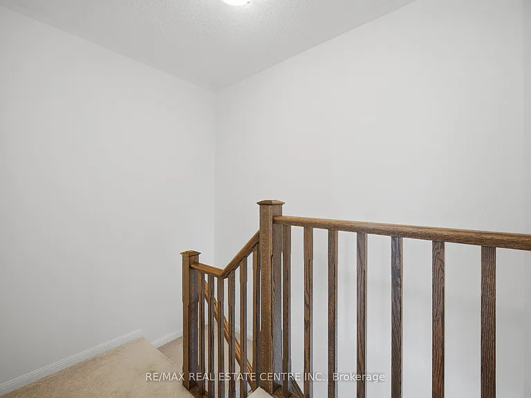 254 Septimus Hts — Photo 24