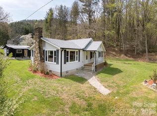 91 Rice Branch Rd, Asheville, NC 28804