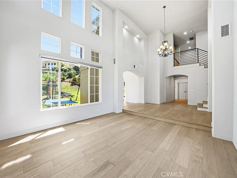 3844 Rock Hampton Dr — Photo 3