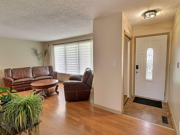 3rd image of 9605 97th St