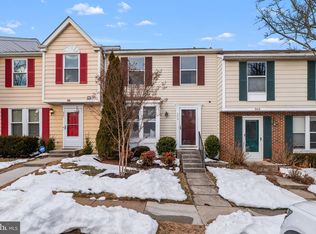 505 White Surf Dr, Gaithersburg, MD 20878