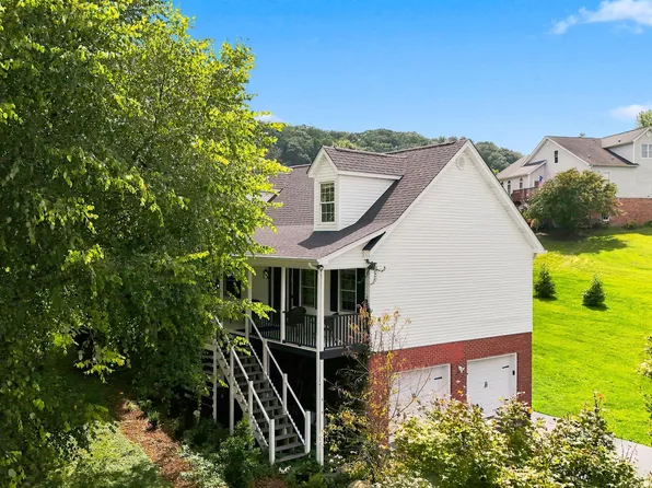 19028 Sterling Dr, Abingdon, VA 24211