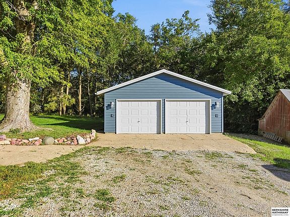 5th image of 351 County Road 17