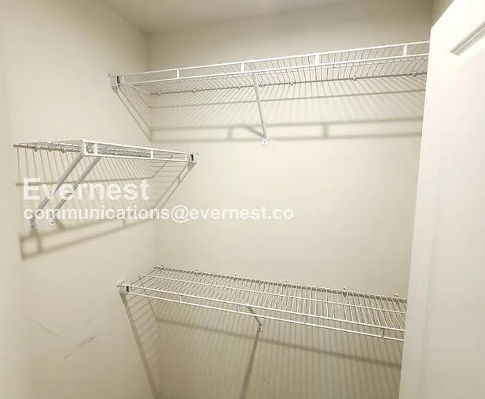 217 Capeside Ct — Photo 27