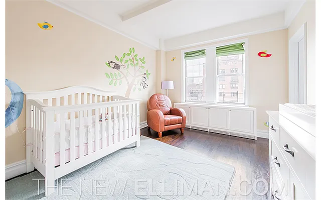 Sold by Douglas Elliman | media 33