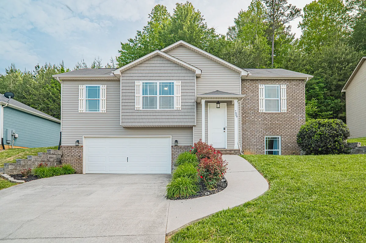 Building Photo - 7809 Elkton Ln
