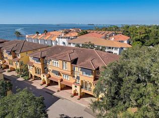 260 Seagate Ct, Dunedin, FL 34698