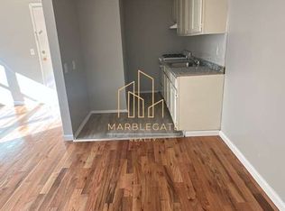 386 Stuyvesant Ave #8H, Irvington, NJ 07111